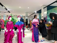 Địa chỉ thuê áo dài tại Hà nội cho 500 chị em