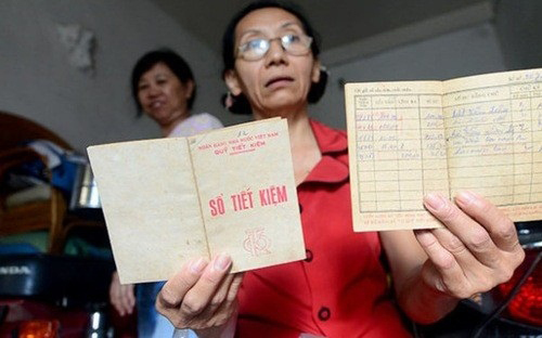 Gửi tiền ngân hàng sau 20 căn nhà bằng bát phở